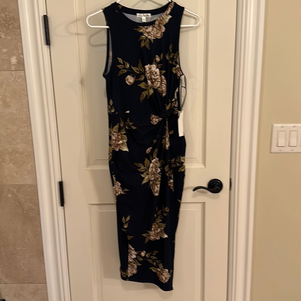 Nine Britton Floral Knit Midi Dress